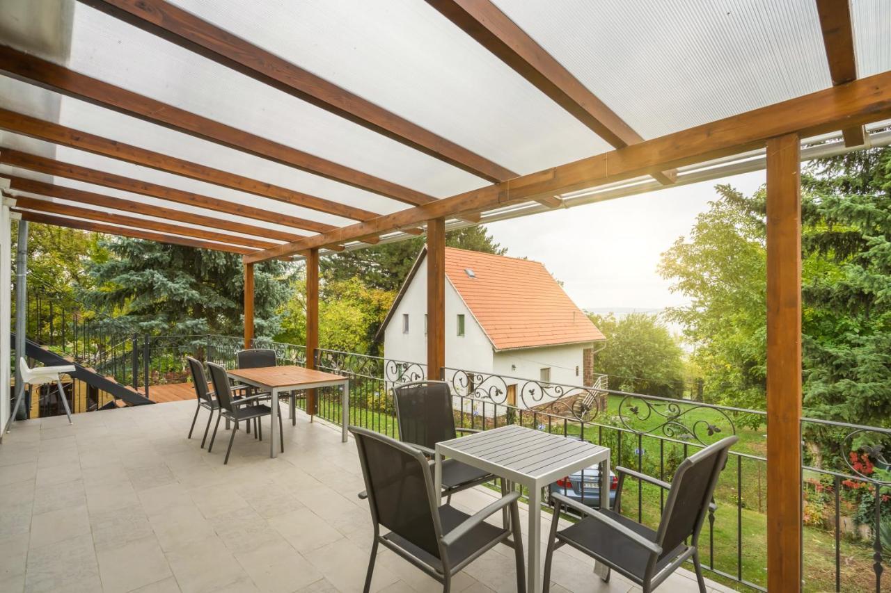 Villa Sol Balatonszepezd Exteriör bild